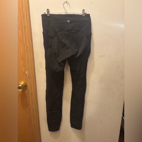 Lululemon leggings size 6 - Picture 3 of 11